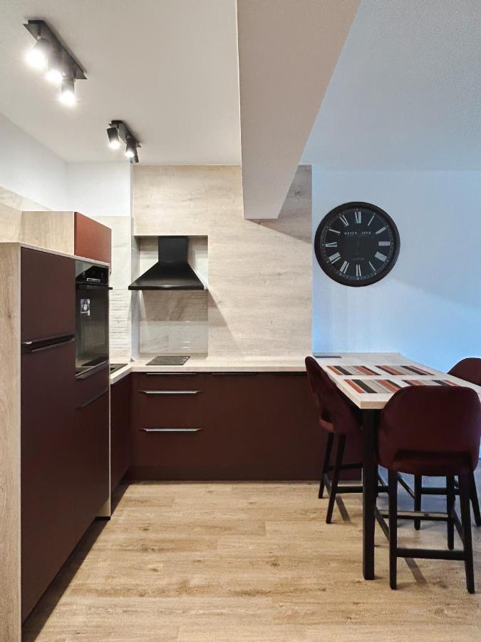 Bg Luximmo Apartments Cluj-Napoca Exterior foto